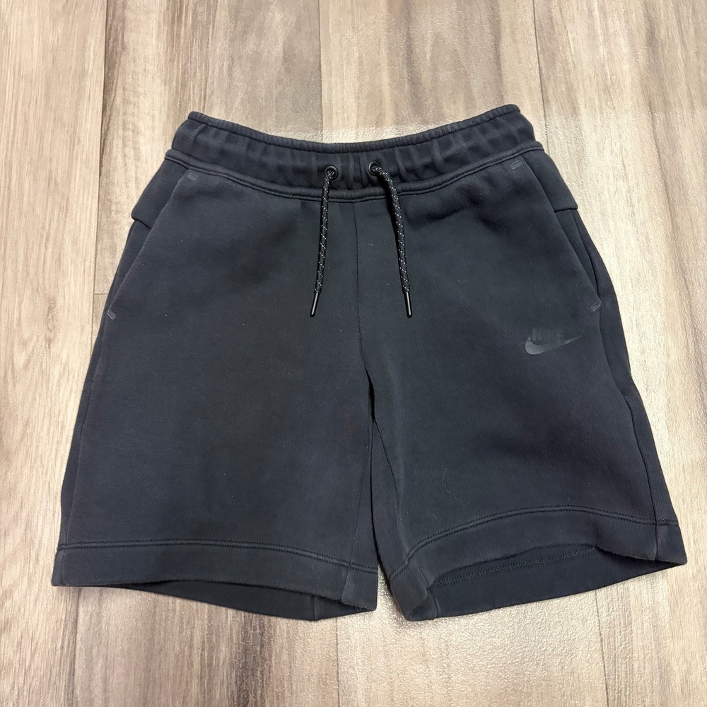 Nike Tech Fleece Shorts Mens Medium Black Drawstring Zip Pocket Athleisure
